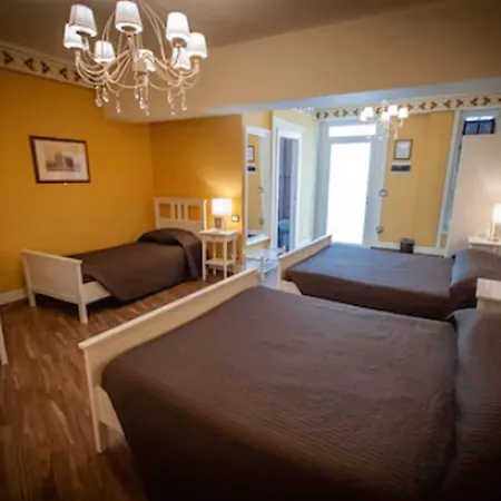 Tower Hotel 3*